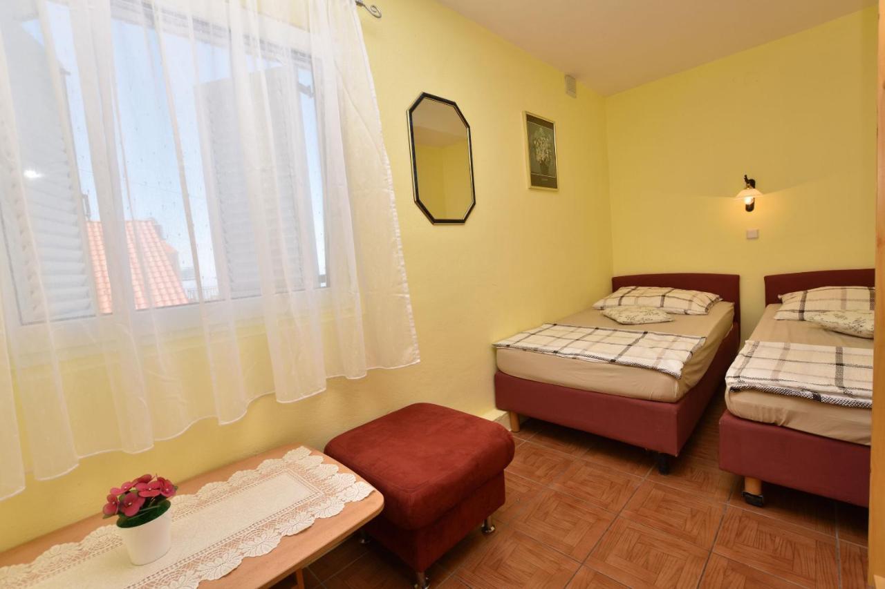 Apartments Jurkic Dolac Экстерьер фото