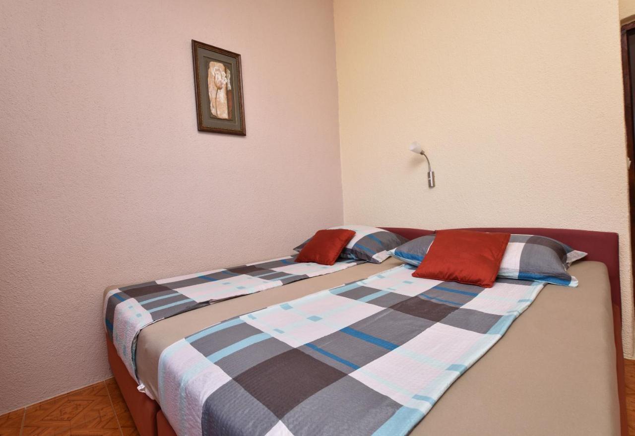 Apartments Jurkic Dolac Экстерьер фото