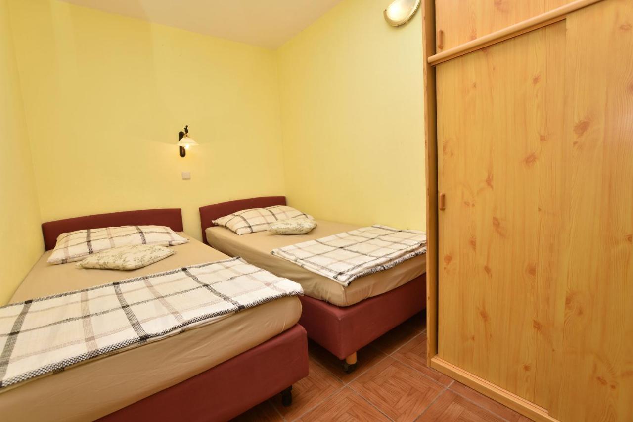 Apartments Jurkic Dolac Экстерьер фото