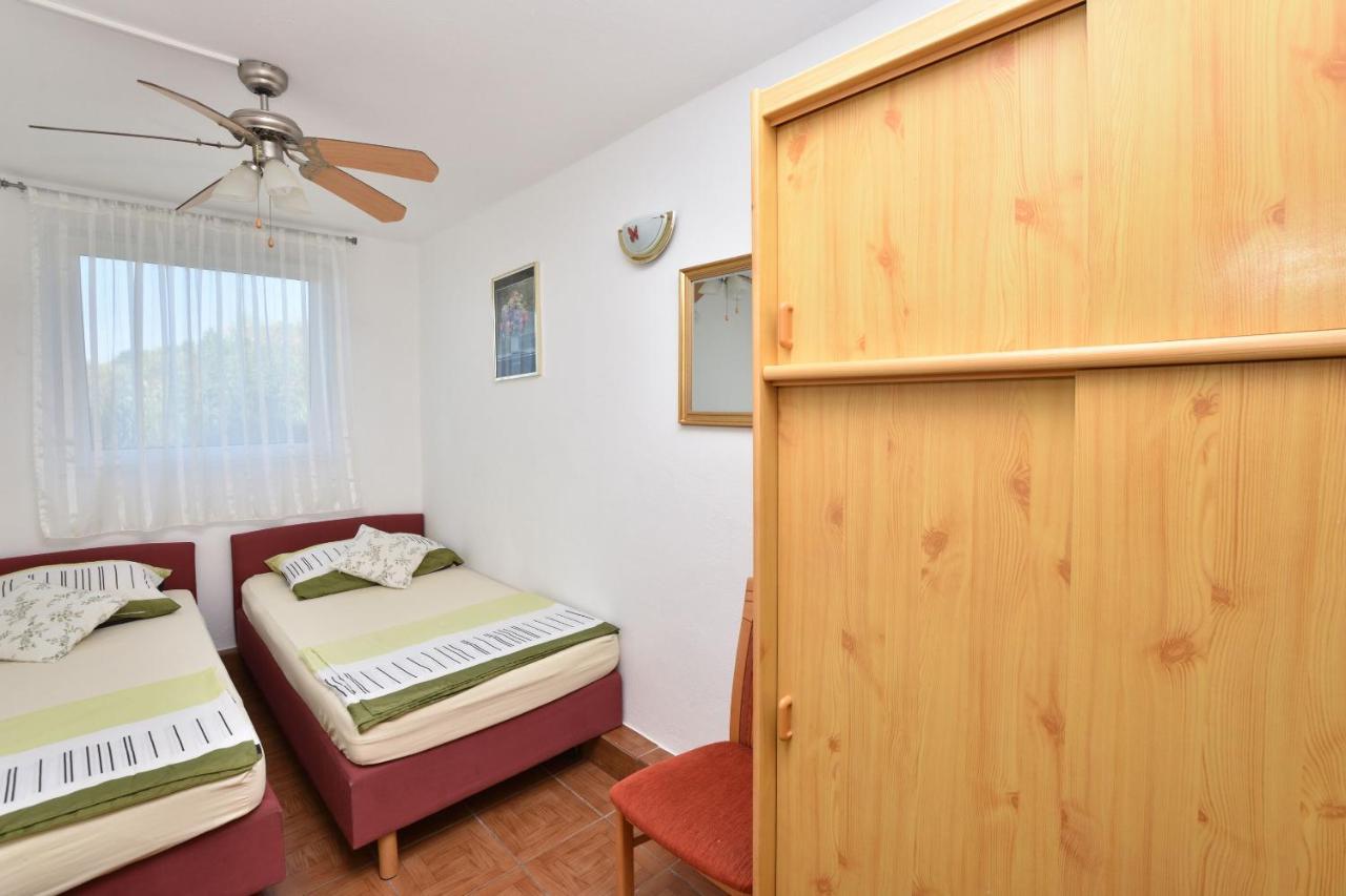 Apartments Jurkic Dolac Экстерьер фото