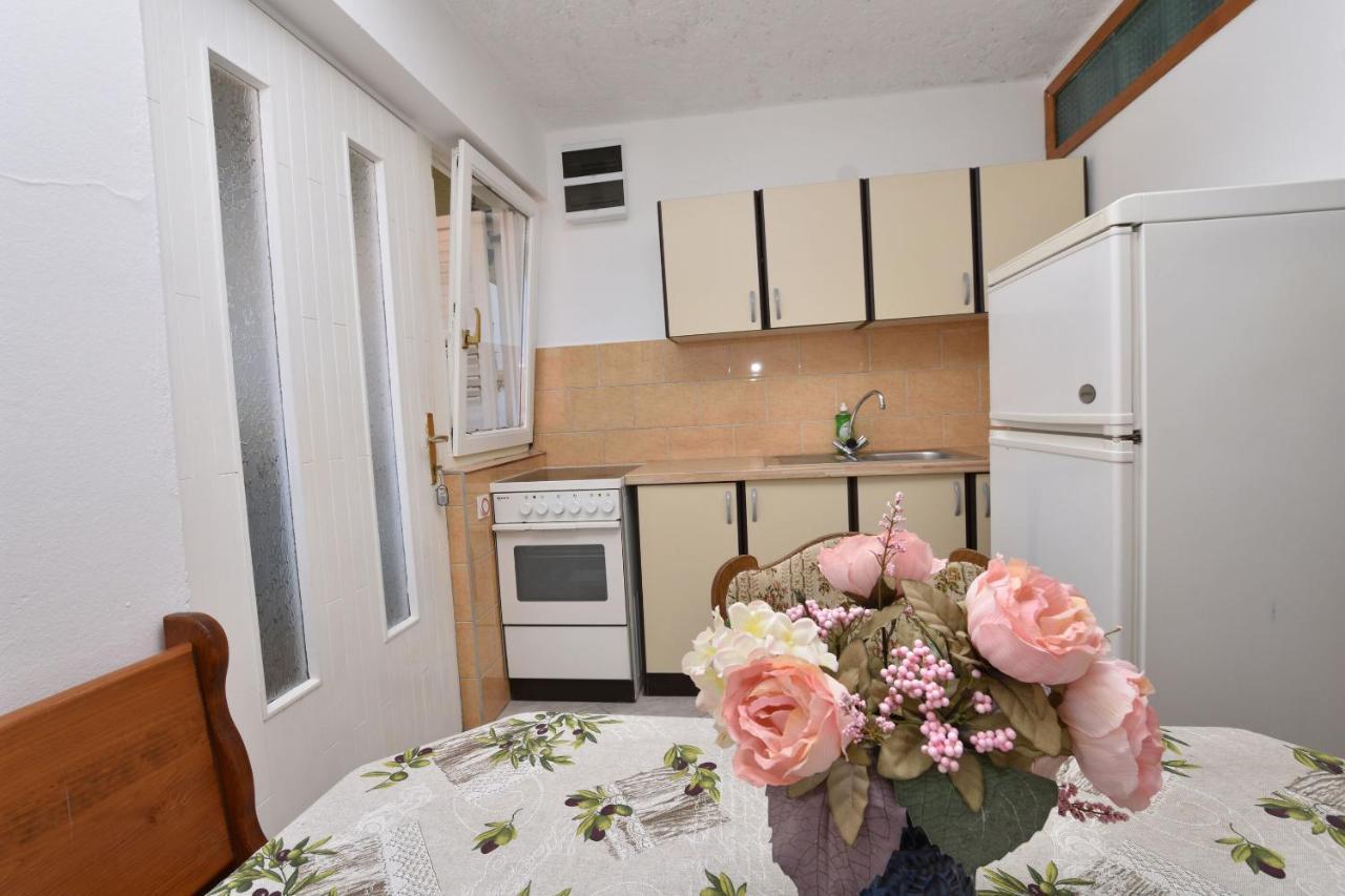 Apartments Jurkic Dolac Экстерьер фото