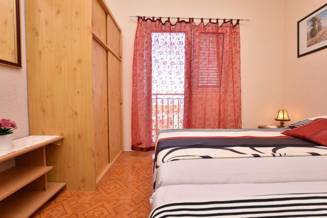 Apartments Jurkic Dolac Экстерьер фото